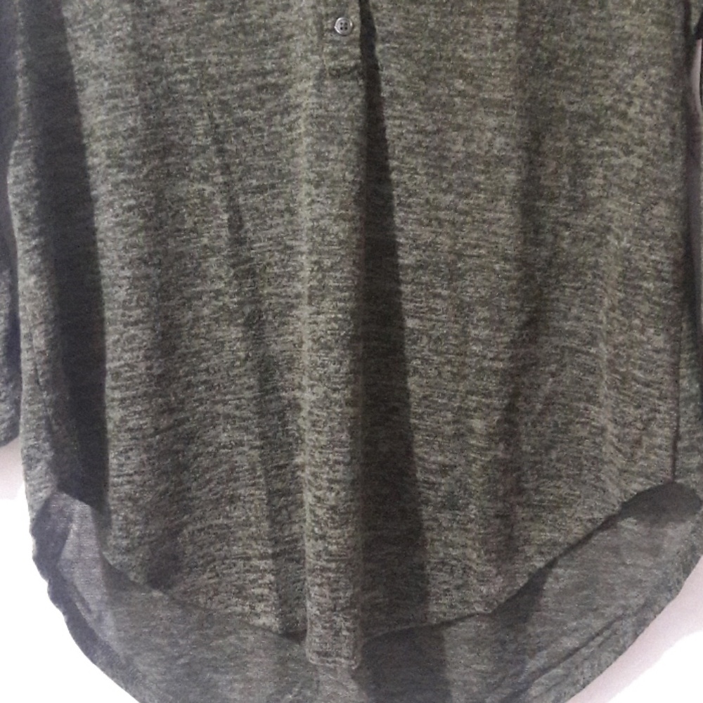 Blouse - Picture 2 of 3